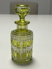 Flacon à parfum en cristal de Baccarat modèle Diamants étoilés