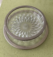 Ancienne coupe ronde compotier en verre et son plateau plat cerclage métal