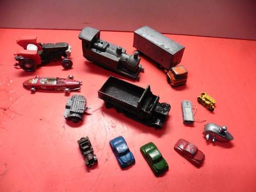 Lot9 anciens jouets - lot9,