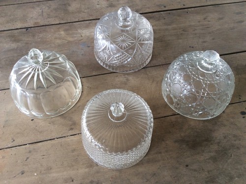 Lot ancienne cloche à - de,