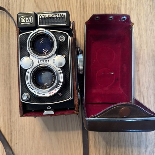 Vintage yashica mat - yashica-mat, copal