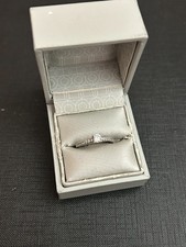 belle bague en argent massif