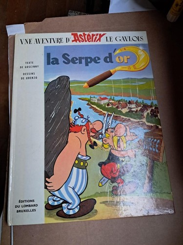 Astérix serpe or - serpe, d'or