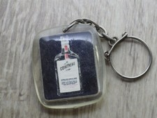 Porte clé ancien vintage année 60-70 alcool Cointreau porte clef F18