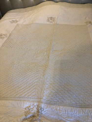 Boutis annee 1970 blanc - boutis, et