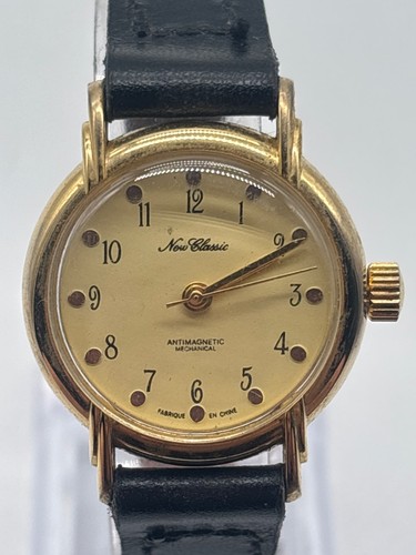 Montre mécanique remonter - à,