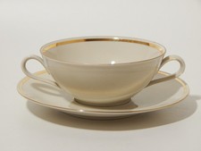 Tasse À Bouillon Vintage