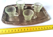 Dinette ancienne - Plateau