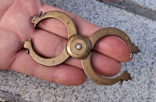 Outil horloger ancien - , en