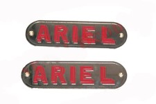 Insigne monogramme réservoir