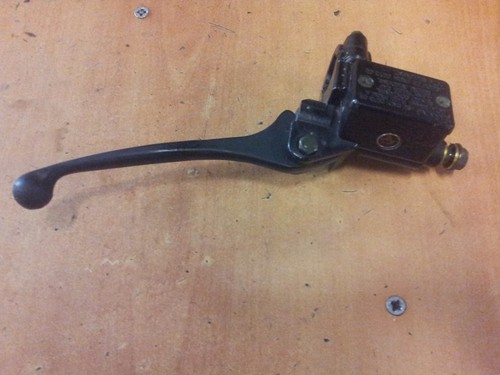Maitre cylindre scooter - maitre,