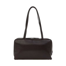 The row sac - en, cuir