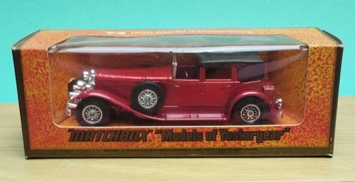 Models yesteryear y 4 - ,