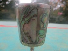 Coquetier ancien Nacre  métal