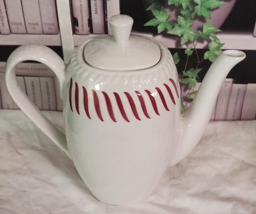 Cafetière ancienne - cafetière,