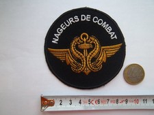 écusson  obsolète !!. nageur