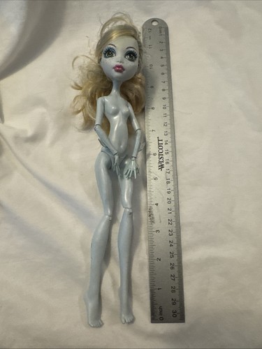 Mattel monster high doll - monster,