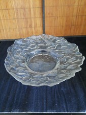 Grand Plat en Verre Pressé Effet Givré – 30 cm, 1.4 kg