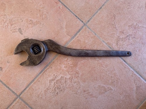 Ancienne clé molette facom - clé,