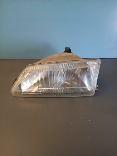Peugeot 106 phare avant - peugeot,