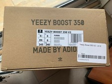 adidas Yeezy Boost 350 V2 Black US 6.5 (Non-Reflective)
