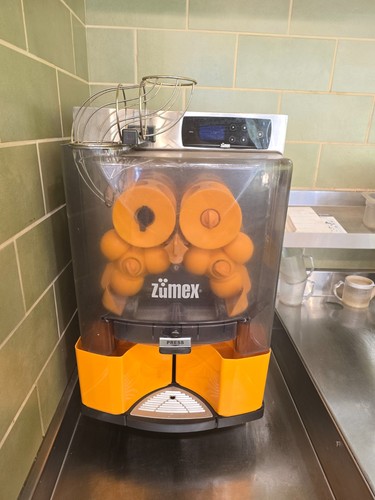 Zumex juicer 04873 with - zumex,