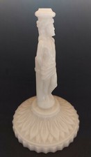 Opaline blanche ancien pied de coupe bougeoir opalescent laiteux christ 