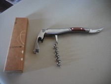 Tire bouchon finition bois