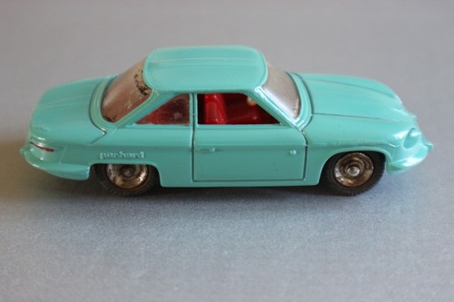 Voiture dinky toys - toys, meccano