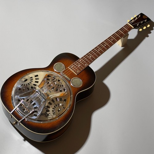 Guitare résonateur vintage