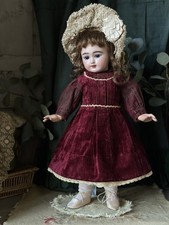 Robe Ancienne En Velours Pour