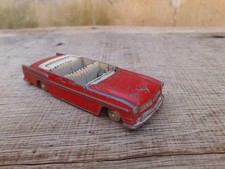 Voiture miniature ancienne - voiture,
