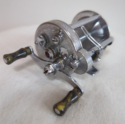 Moulinet pêche ancien rare - pêche,