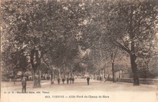 VIENNE - Allée Nord du Champ de mars 