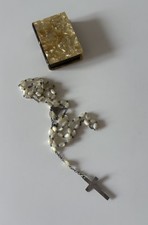 Boîte Avec chapelet en forme