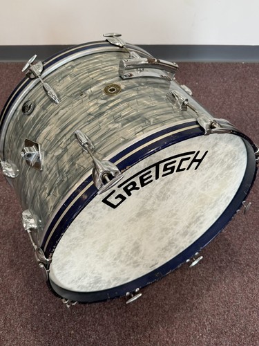 Gretsch round badge 1960s - badge,