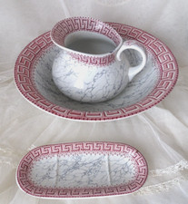 ENSEMBLE DE TOILETTE CUVETTE , BROC , PLAT SAVON FAIENCE LUNEVILLE  ATHENES