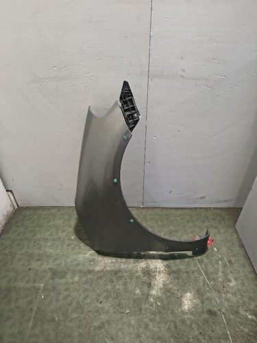 71768235 aile avant - droit, fiat