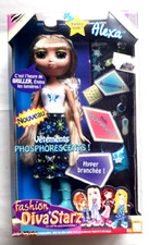 POUPEE FASHION DIVA STARZ - ALEXA ( parlante, vêtements phosphorescents )
