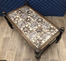 Table Basse Vintage En Chêne Avec Tableau De Carreaux En Céramique