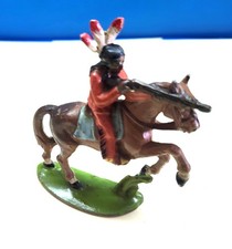 QUIRALU  WESTERN 1936 INDIEN A CHEVAL AVEC FUSIL MONOBLOC