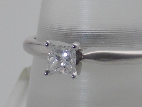Bague solitaire diamant - bague,