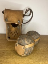 🔴PAIRE DE BOULES DE PÉTANQUE LYONNAISES AVEC LANIÈRES EN CUIR ET ÉTUI D’ORIGINE