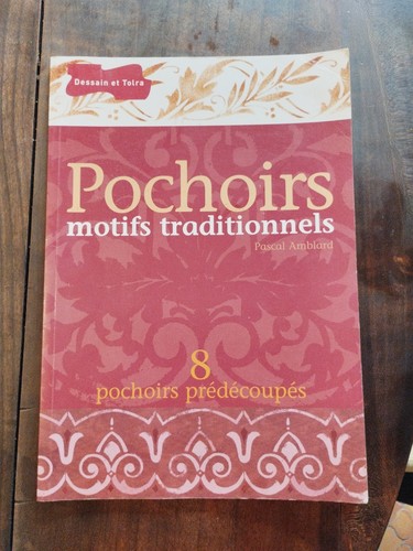 Pochoirs motifs traditionnels - pochoirs,