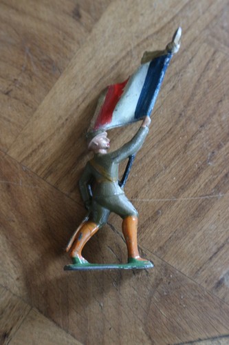 Ancien jouet soldat francais - jouet,