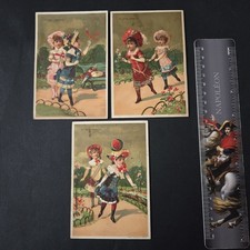 AU BON MARCHE 3 Chromos Dorés