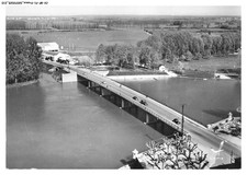 CV-BFP1-0106-21 - VILLERS-LES-POTS - Le pont sur la saone
