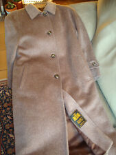 manteau en lama couleur taupe taille 44