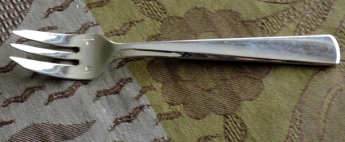 Fourchette gateau metal - fourchette, a