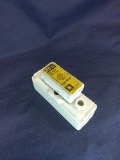 Porte Fusible Porcelaine LEGRAND 25A Broches 8mm Axe 30mm  Fusible + Socle